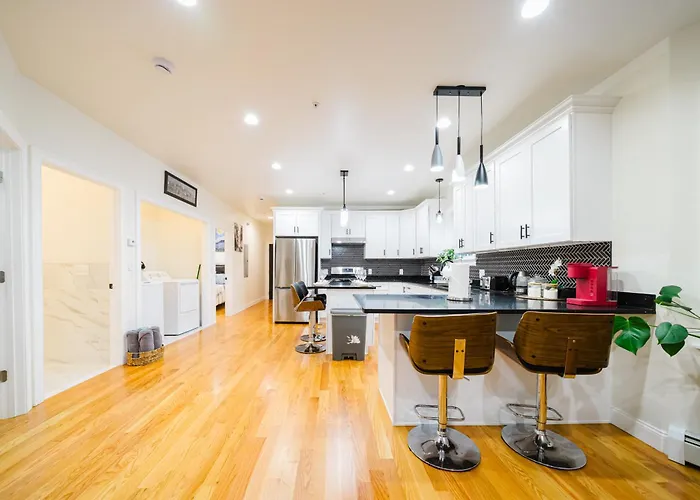 4Br Family-Friendly Worcester Apt - Near Parks - Perfect Summer Base 16-2